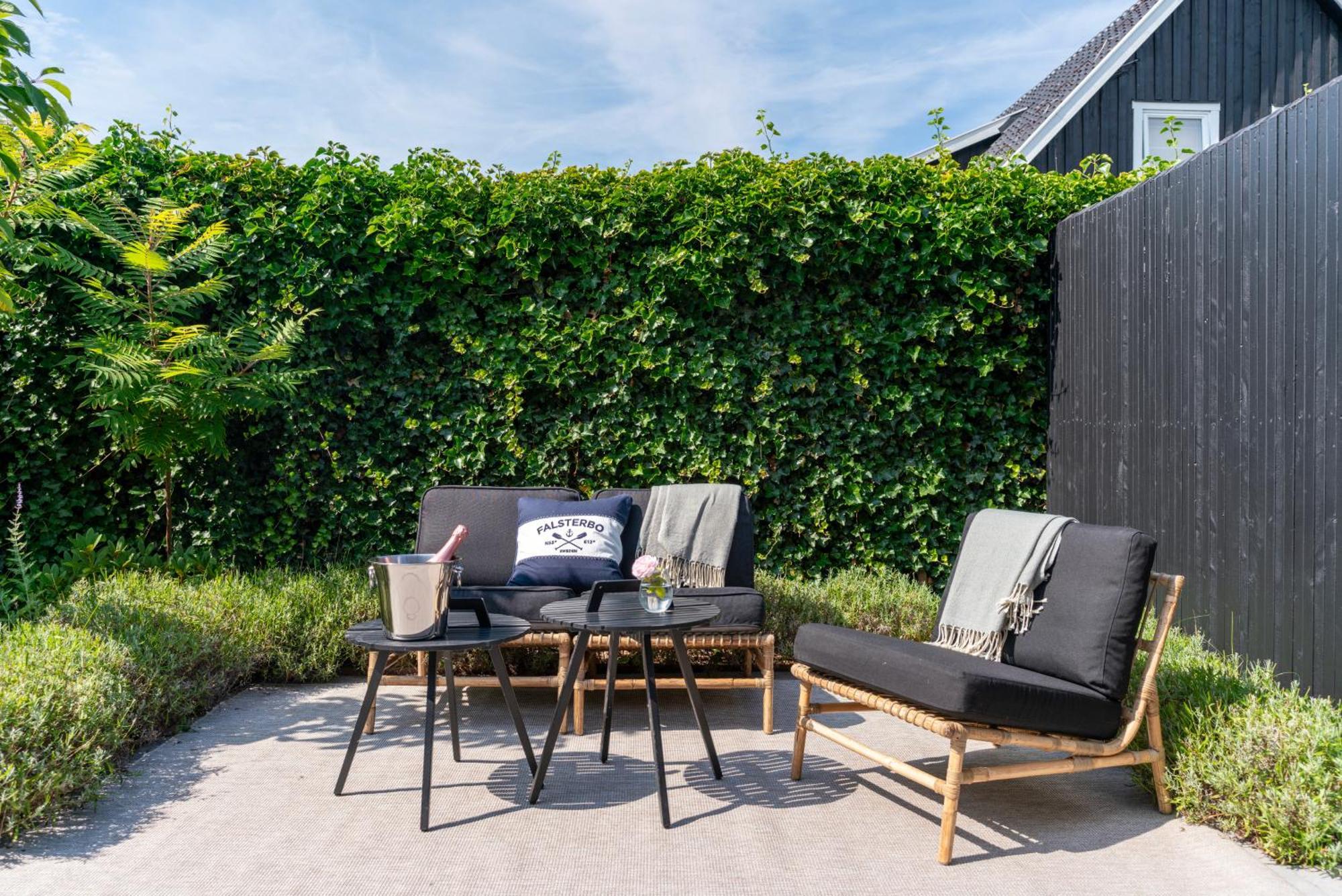 Falsterbo Guesthouse - Modern Comfort With Private Patio Skanör med Falsterbo エクステリア 写真